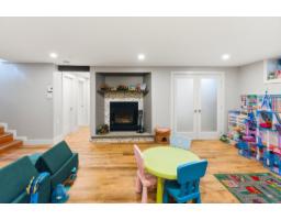 53 Ch. De La Montagne, Val Des Monts, QC J8N1B7 Photo 35