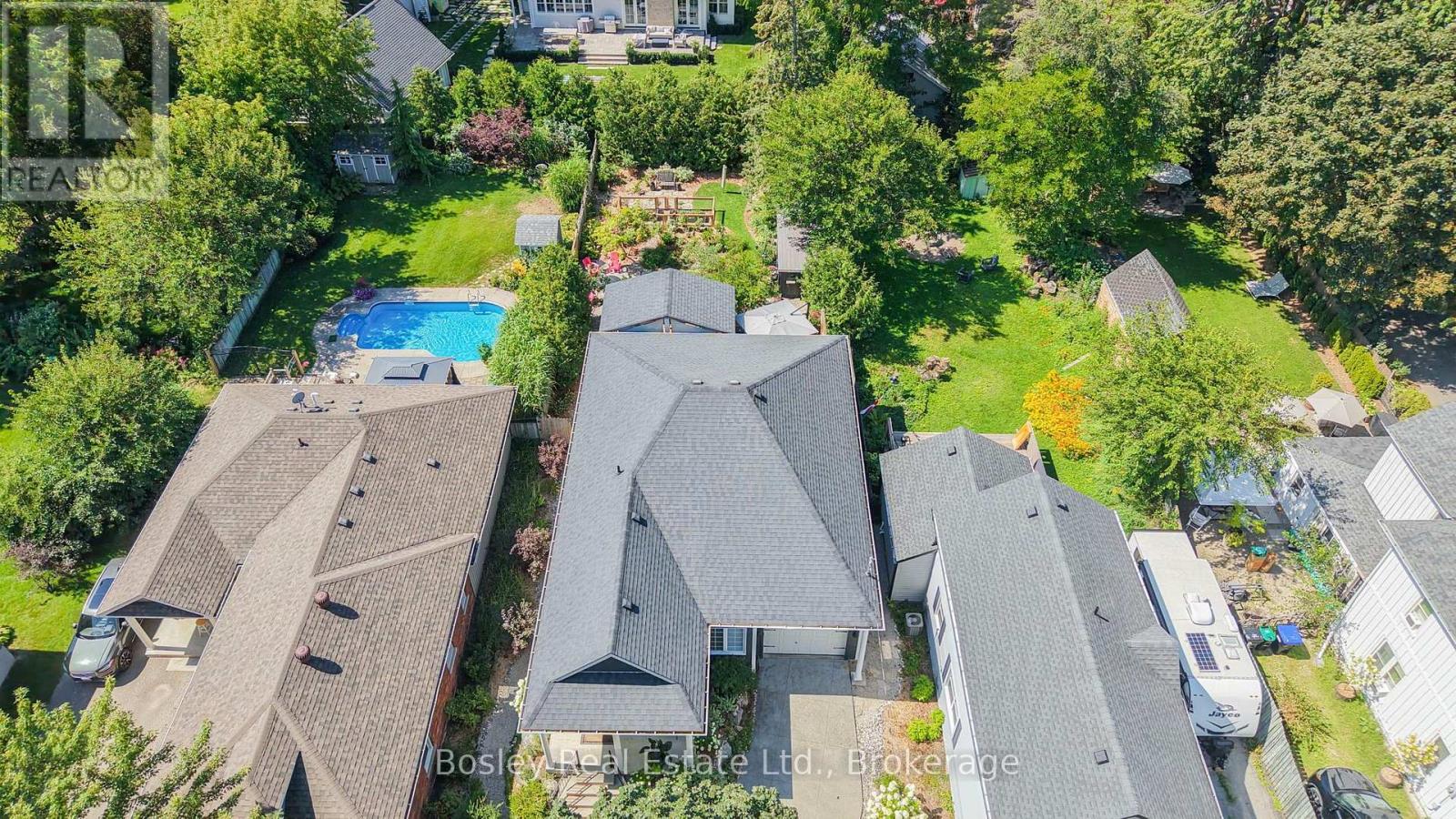 230 NAPIER STREET - Image 28