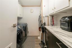 22 Sandpiper Bay, Brandon, MB R7C1E1 Photo 6