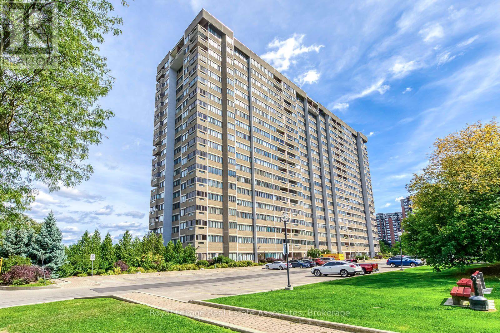 Photo of 1580 Mississauga Valley Boulevard