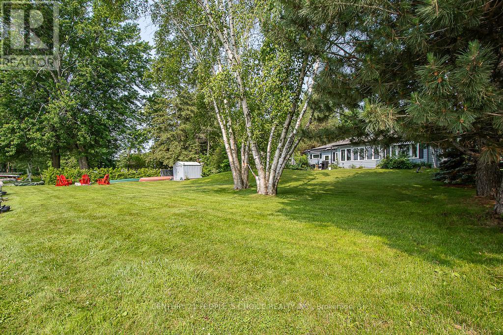 3 LAKESHORE BOULEVARD - 34