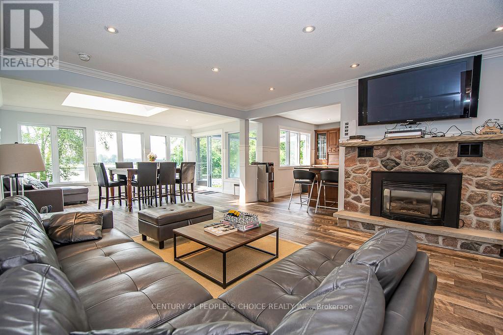 3 LAKESHORE BOULEVARD - 5