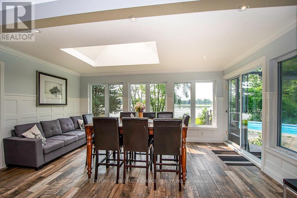 3 LAKESHORE BOULEVARD - 8