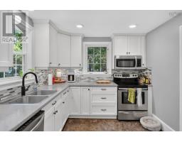 61 Connaught Avenue, Middleton, NS B0S1P0 Photo 18