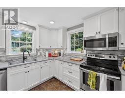61 Connaught Avenue, Middleton, NS B0S1P0 Photo 21