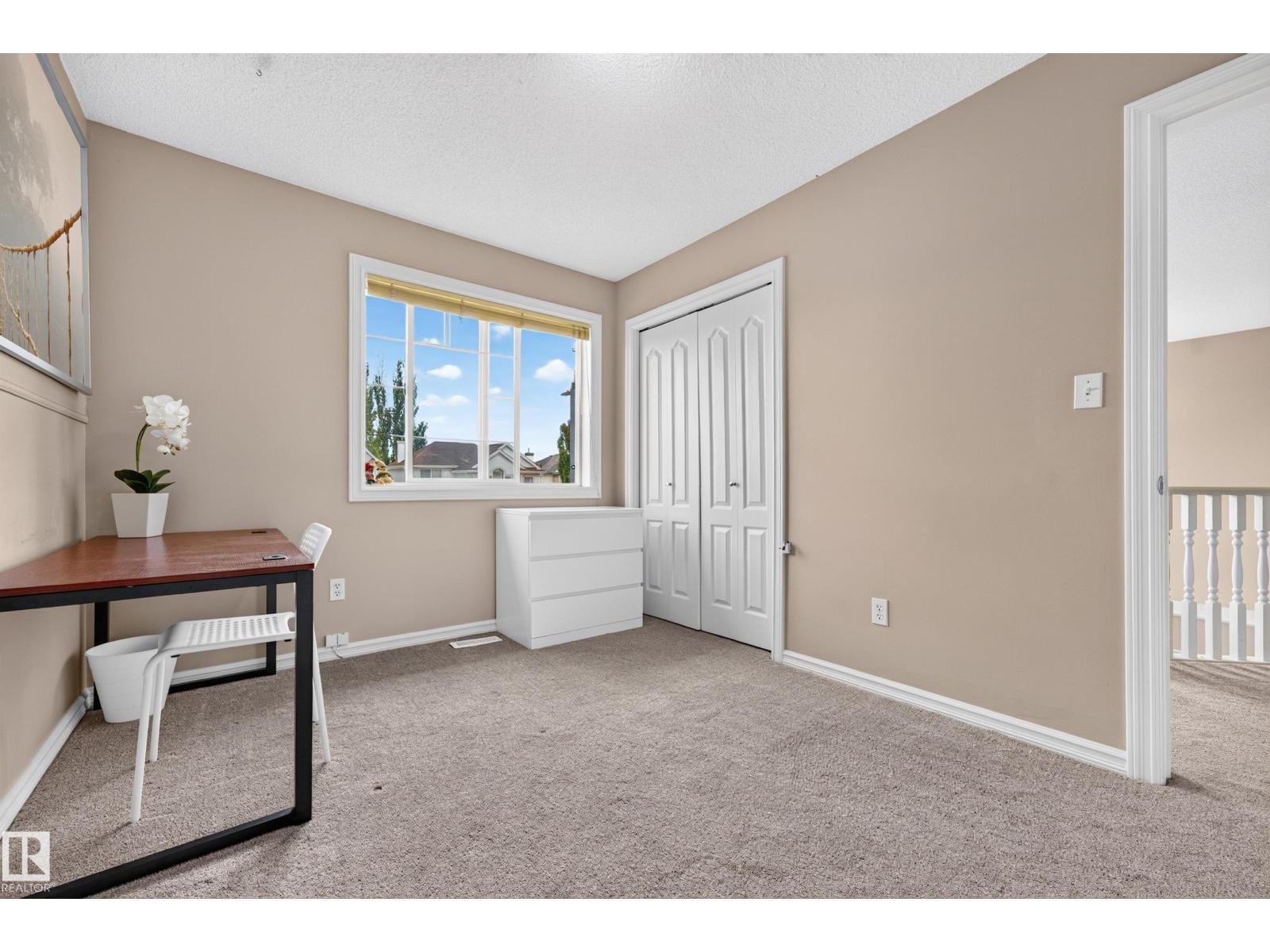 11813 11B AV NW - 34