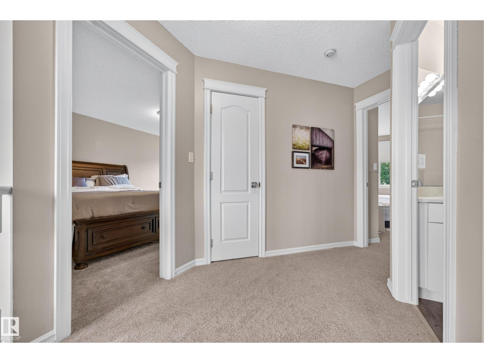 11813 11B AV NW - 26
