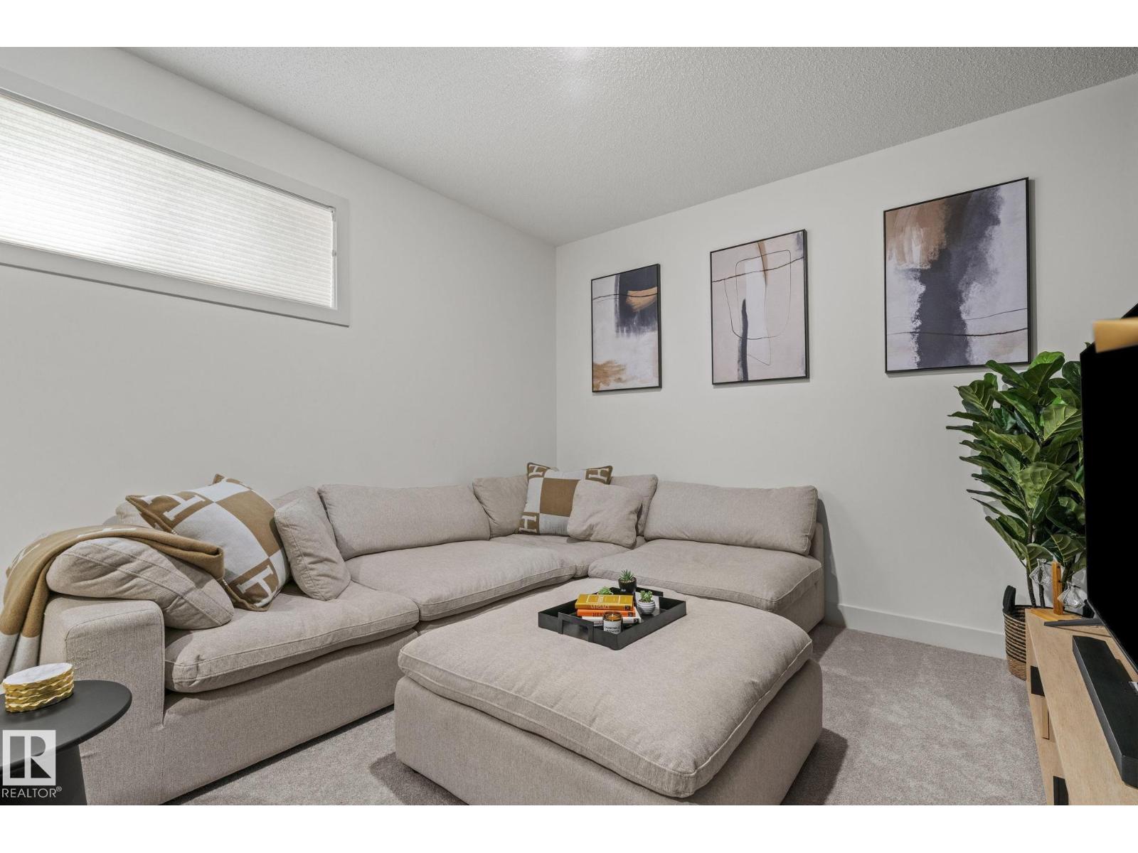 325 Annandale Crescent - 42