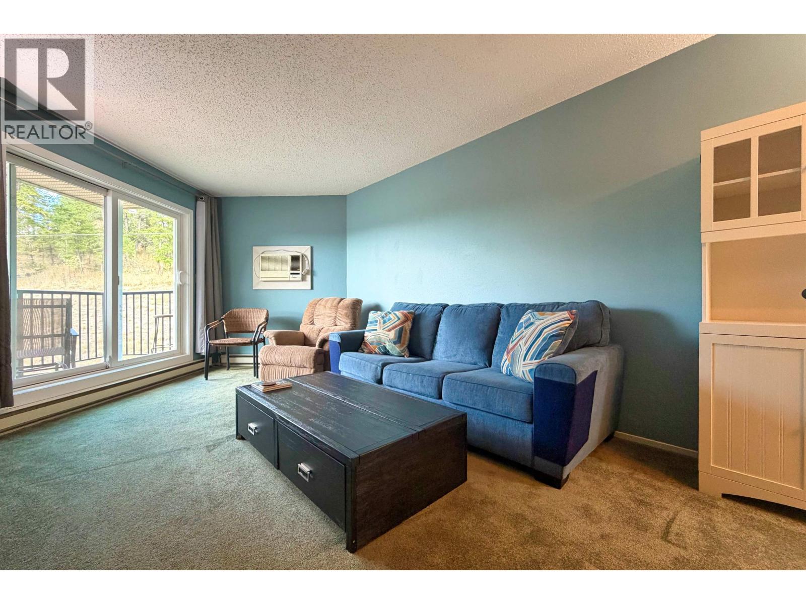 #411 280 N BROADWAY AVENUE - 2