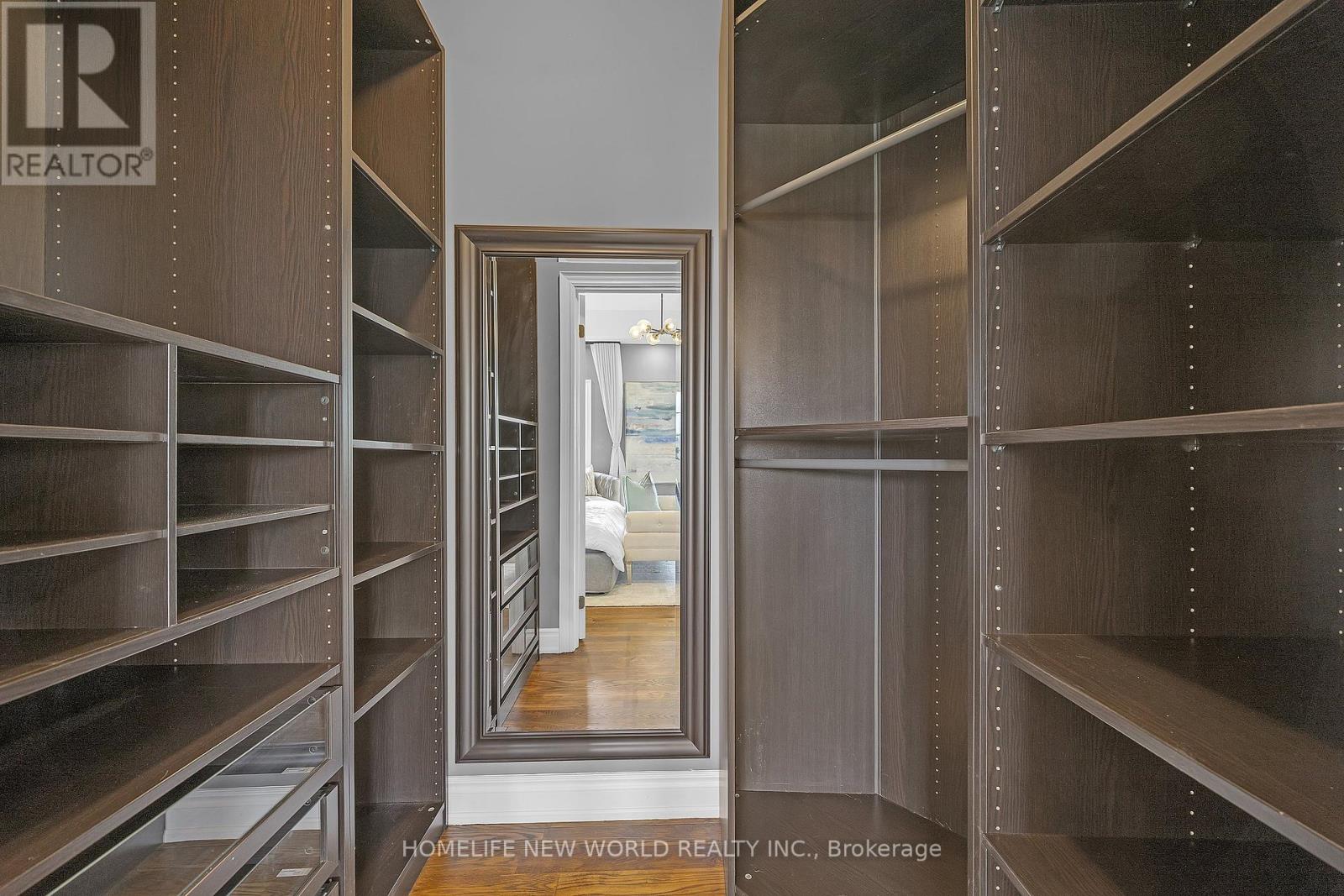 20 GRACEDALE DRIVE - 25