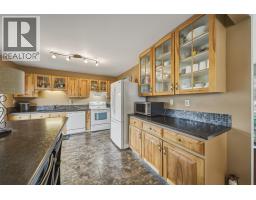 1125 Halston Avenue, Kamloops, BC V2B2C2 Photo 17