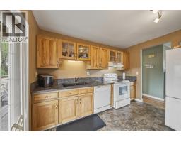 1125 Halston Avenue, Kamloops, BC V2B2C2 Photo 19