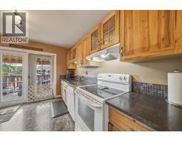 1125 Halston Avenue, Kamloops, BC V2B2C2 Photo 20