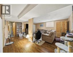 1125 Halston Avenue, Kamloops, BC V2B2C2 Photo 32