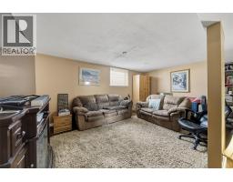 1125 Halston Avenue, Kamloops, BC V2B2C2 Photo 35