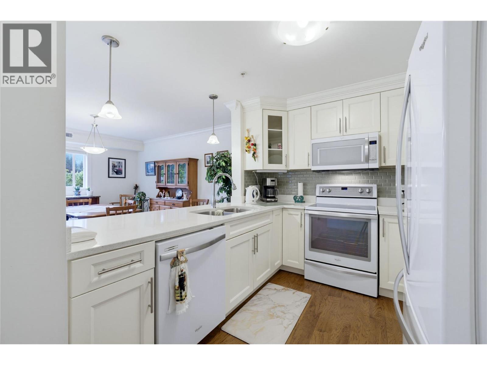 #106 330 4th Avenue SE - 14