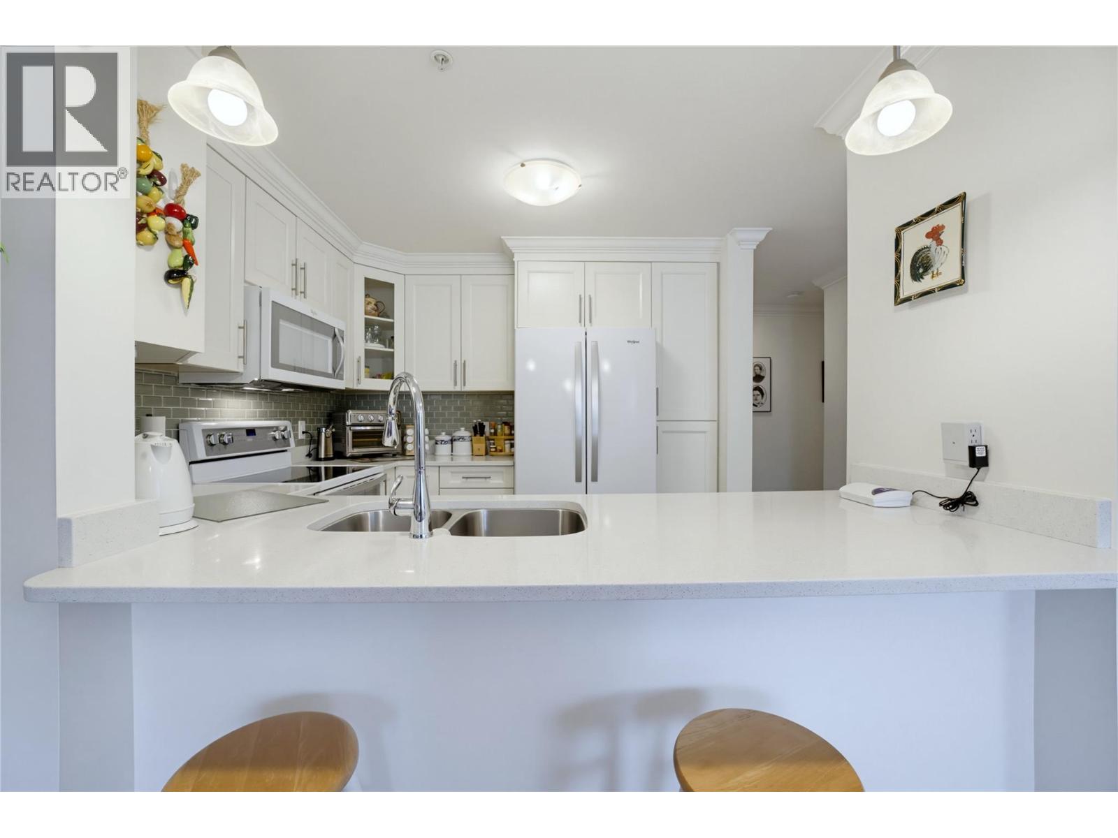 #106 330 4th Avenue SE - Image 15