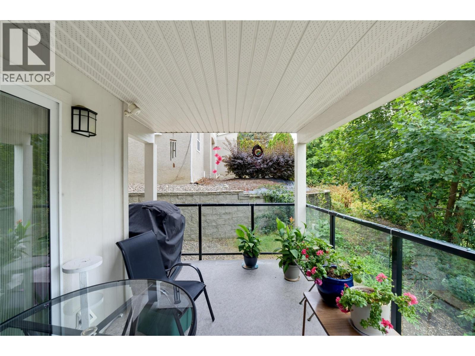 #106 330 4th Avenue SE - 33