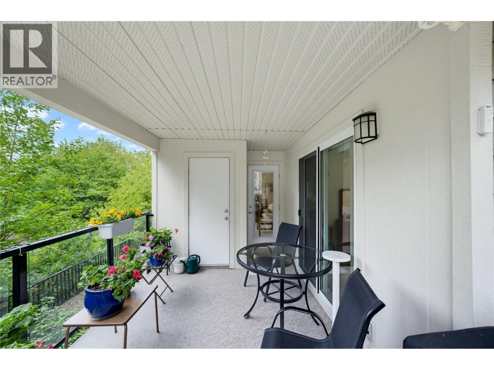 #106 330 4th Avenue SE - Image 34