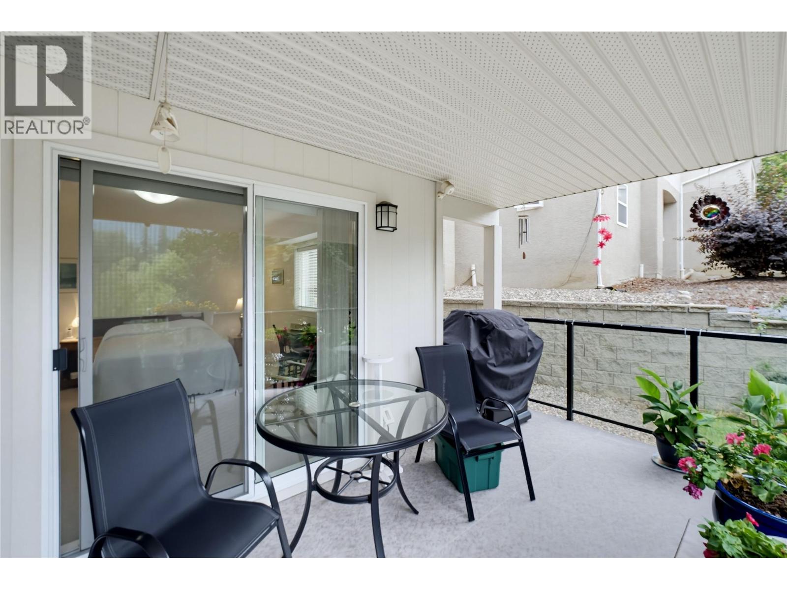 #106 330 4th Avenue SE - 37