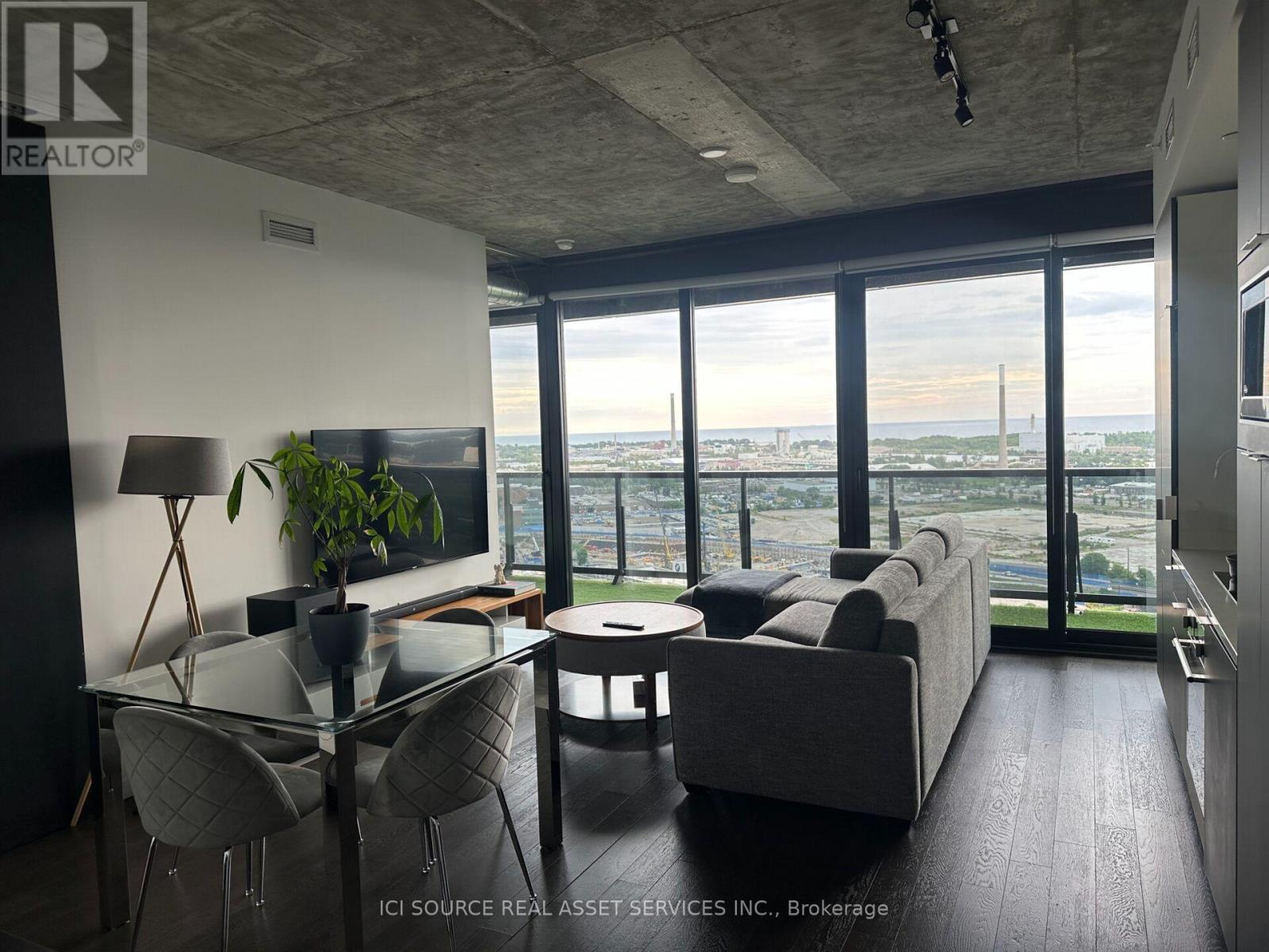 2407 - 170 BAYVIEW AVENUE, Toronto (Moss Park) — photo 4