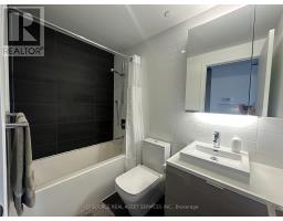 2407 - 170 Bayview Avenue, Toronto, ON M5A0M4 Photo 12