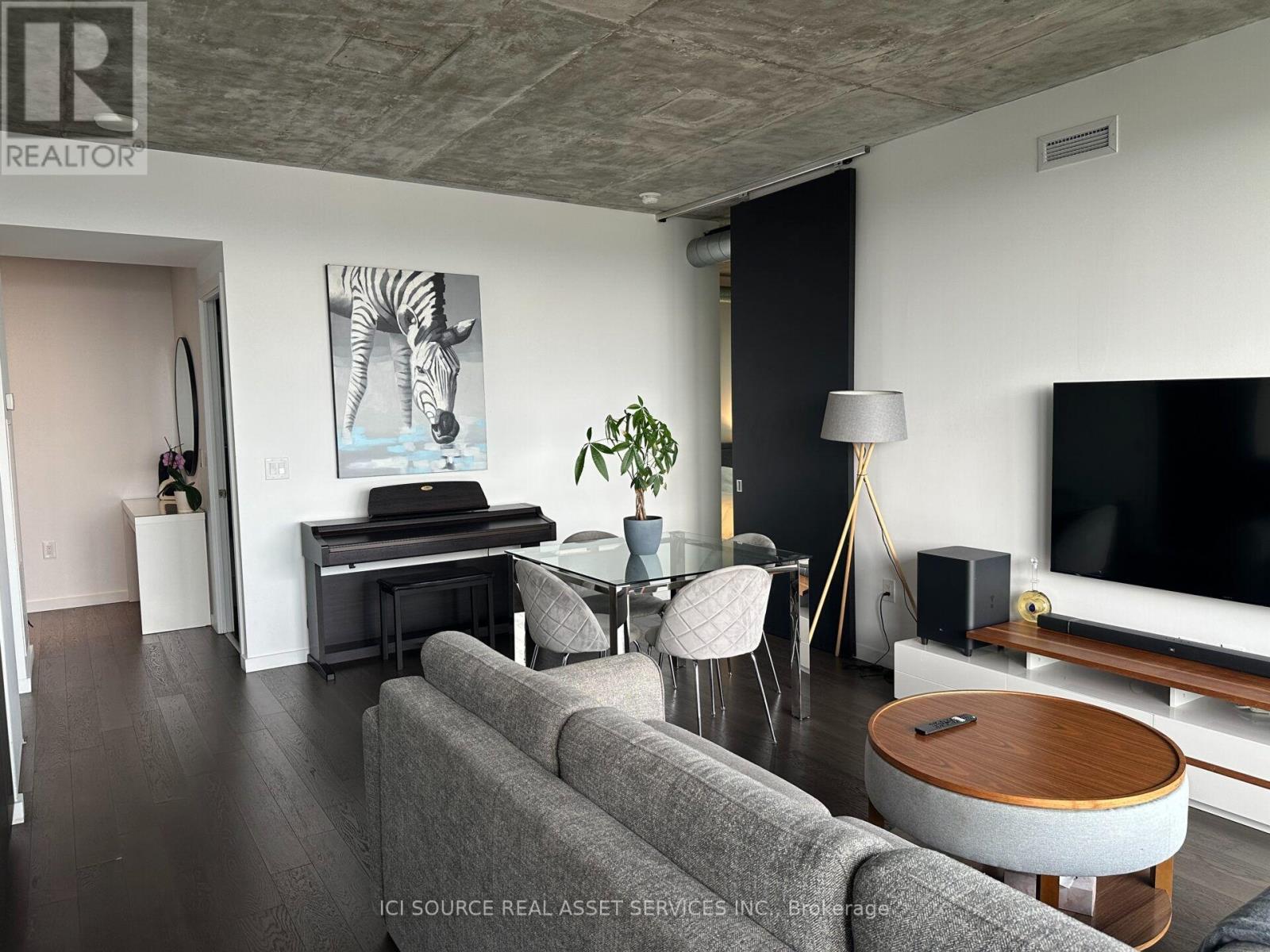 2407 - 170 BAYVIEW AVENUE, Toronto (Moss Park) — photo 2