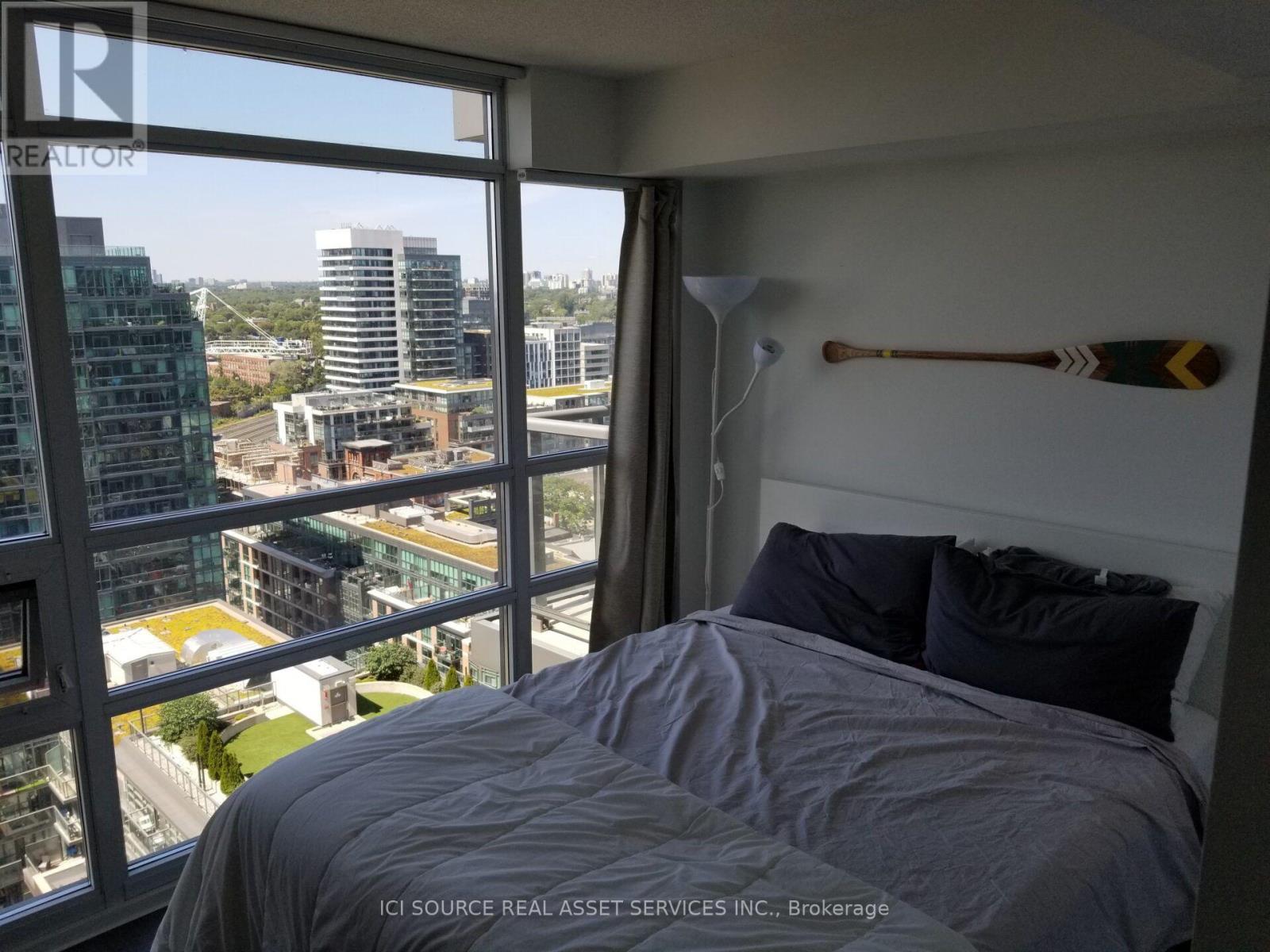 LP-09 - 68 ABELL STREET, Toronto (Little Portugal) — photo 9