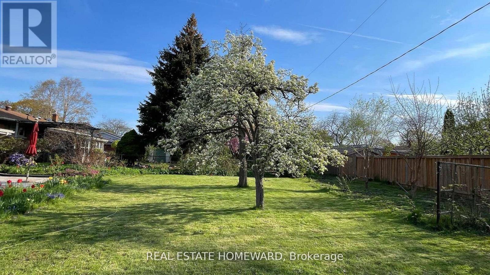 33 STRATHCONA DRIVE - Image 40