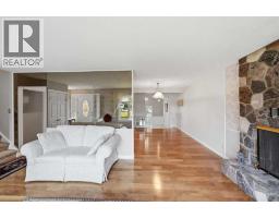5pc Bathroom - 8 Sydney Close, Red Deer, AB T4N0E1 Photo 8