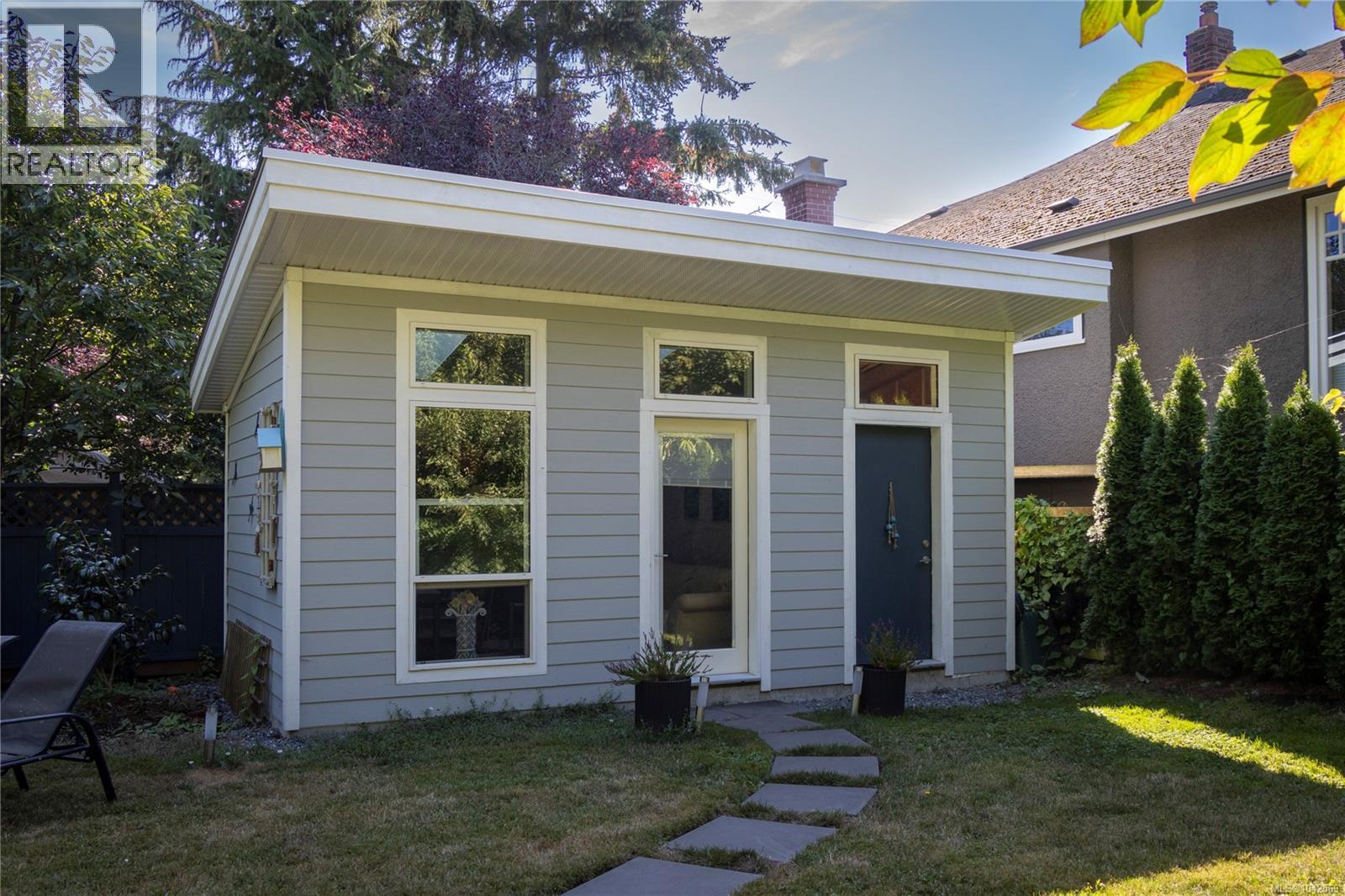  1217 May Street, Victoria