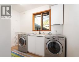 182 Furry Creek Drive, Furry Creek, BC V8B1A3 Photo 15