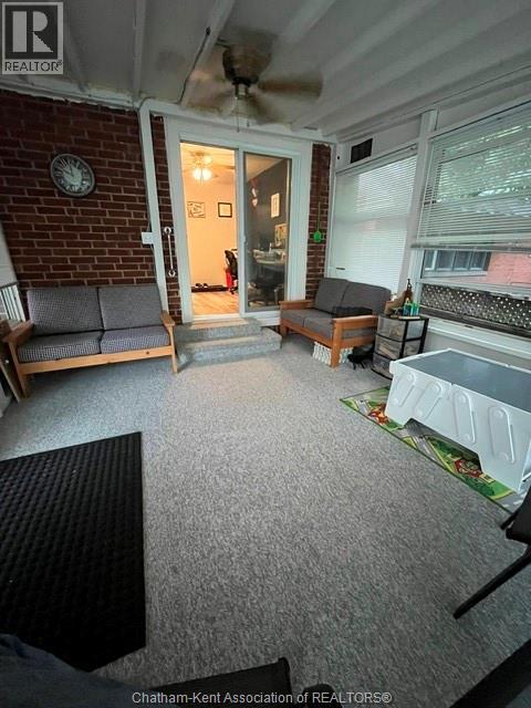 73 PHYLLIS AVENUE - 10