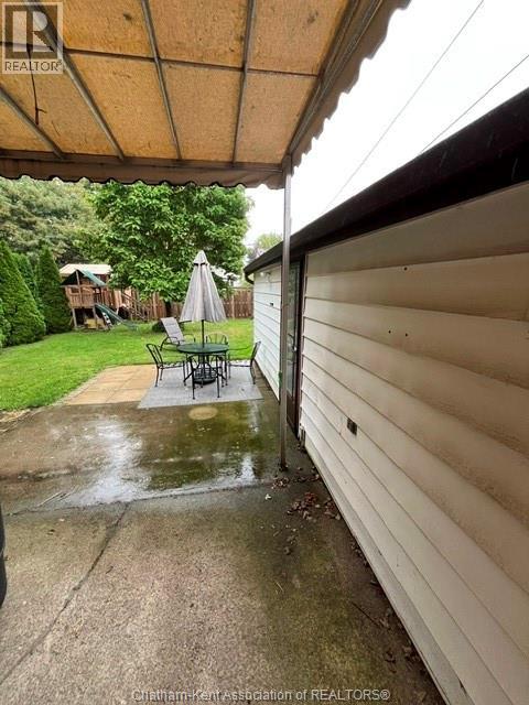 73 PHYLLIS AVENUE - 28