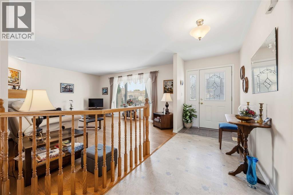 #243 5700 BLACKWELL Sideroad - 4
