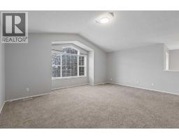 22 Somerside Crescent Sw, Calgary, AB T2V5R4 Photo 16