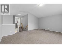 22 Somerside Crescent Sw, Calgary, AB T2V5R4 Photo 18