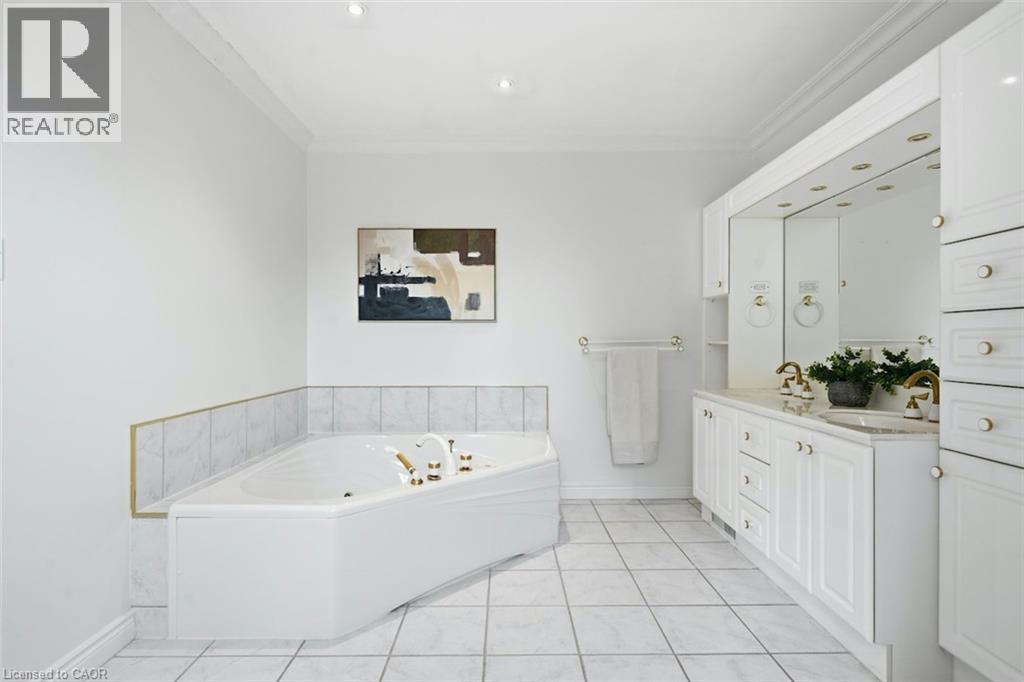 12 SUMNER Crescent - 20