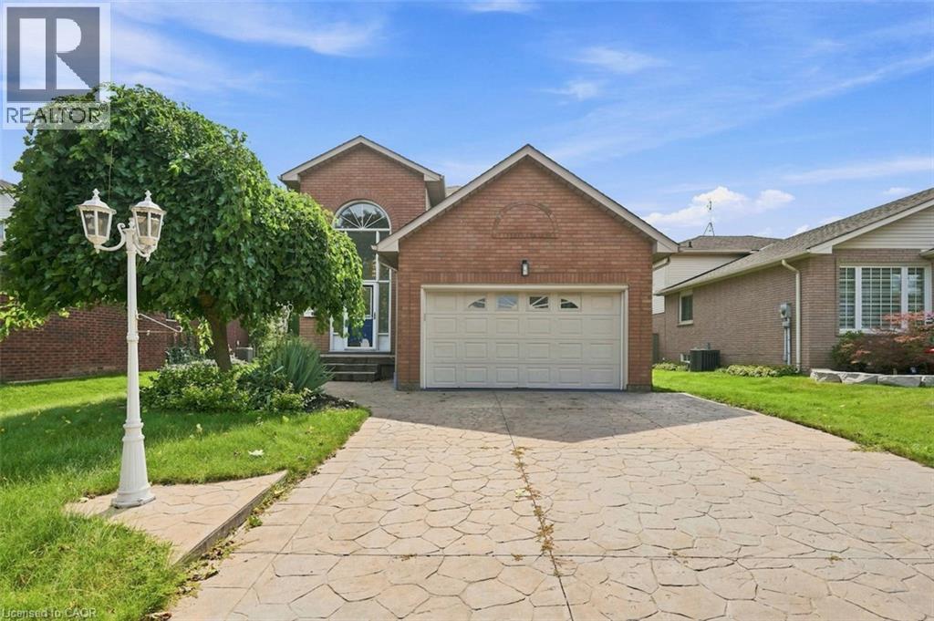 12 SUMNER Crescent - 41