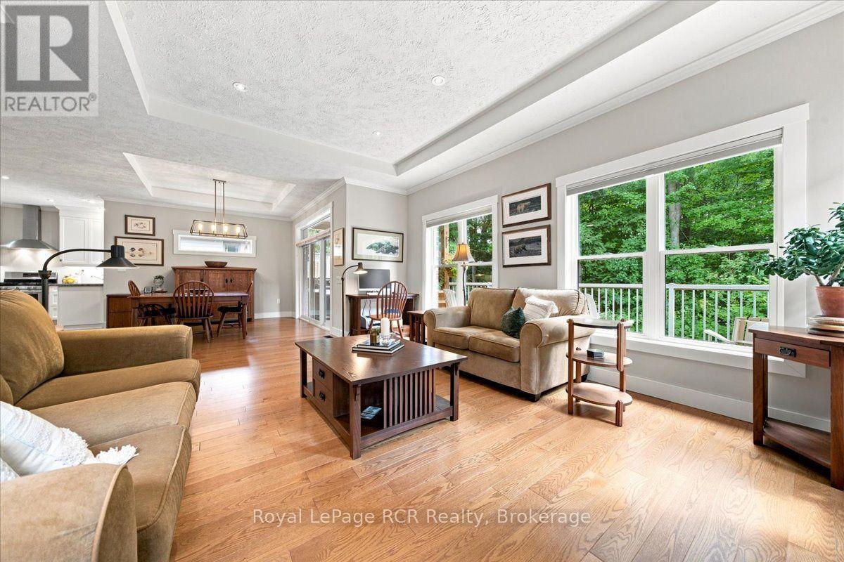 323 5TH AVENUE W - Image 25