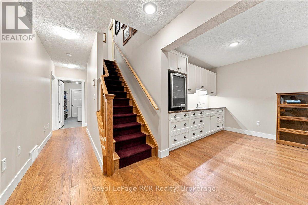 323 5TH AVENUE W - Image 26