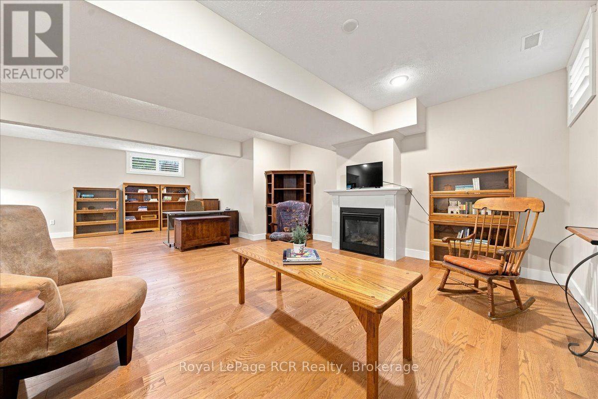 323 5TH AVENUE W - Image 30