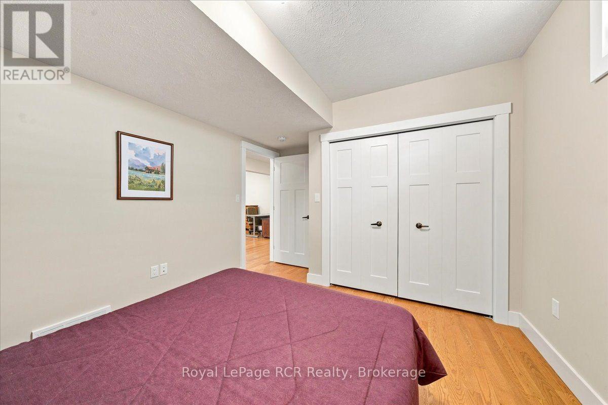 323 5TH AVENUE W - Image 34