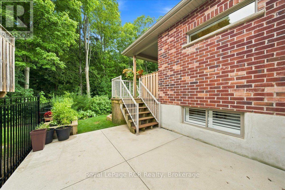 323 5TH AVENUE W - Image 46