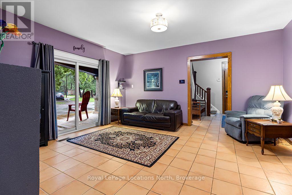 105 CRAIG STREET, North Middlesex (Ailsa Craig) — photo 7