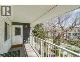 301, 638 Meredith Road NE - photo 16