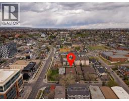 301, 638 Meredith Road NE - photo 23
