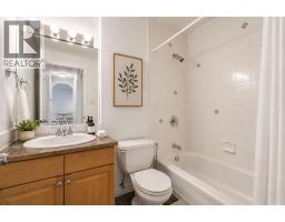 301, 638 Meredith Road NE - photo 5