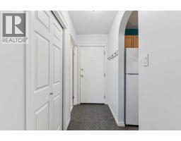 301, 638 Meredith Road NE - photo 7
