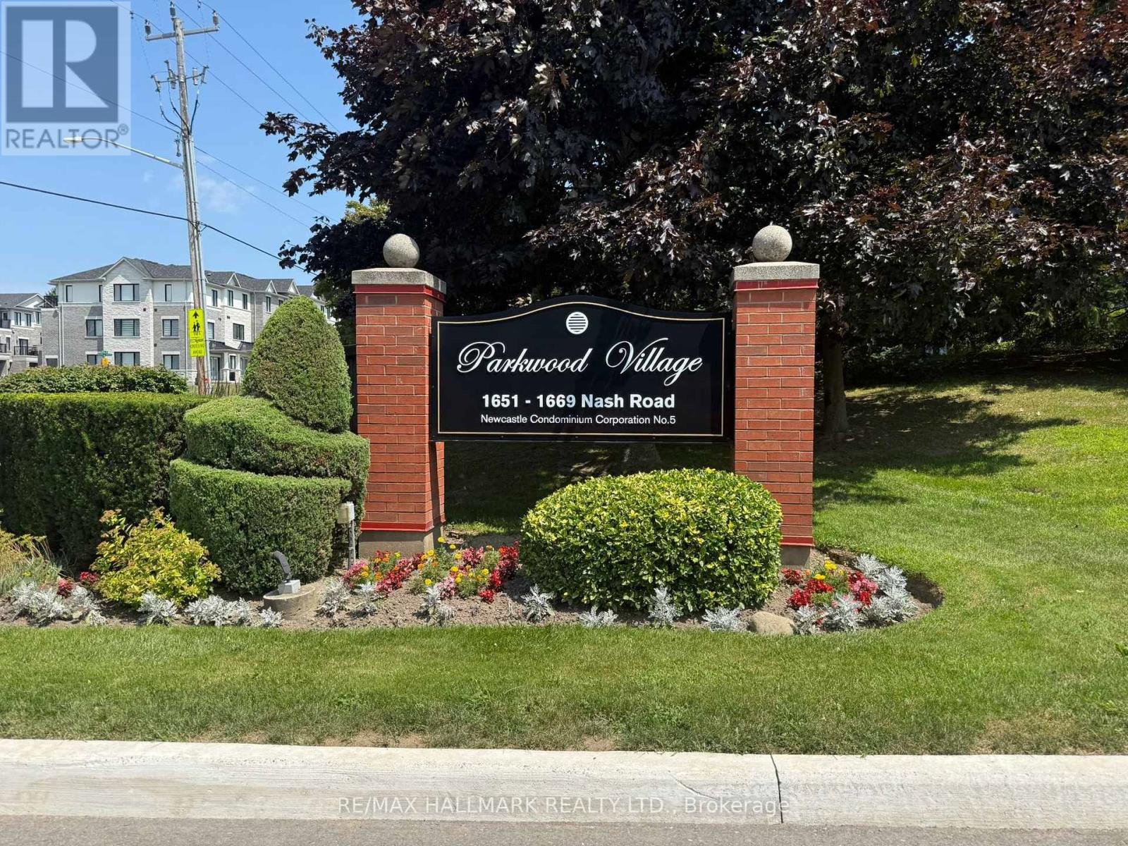 #E11 1665 Nash Road, Clarington (Courtice), Ontario, L1E1S8, Clarington (Courtice), Ontario — photo 2 of 5